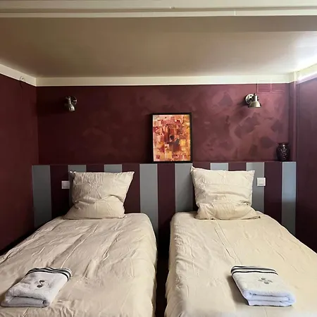 Апартаменты Charming Center-grande 5 Min Walking Биарриц